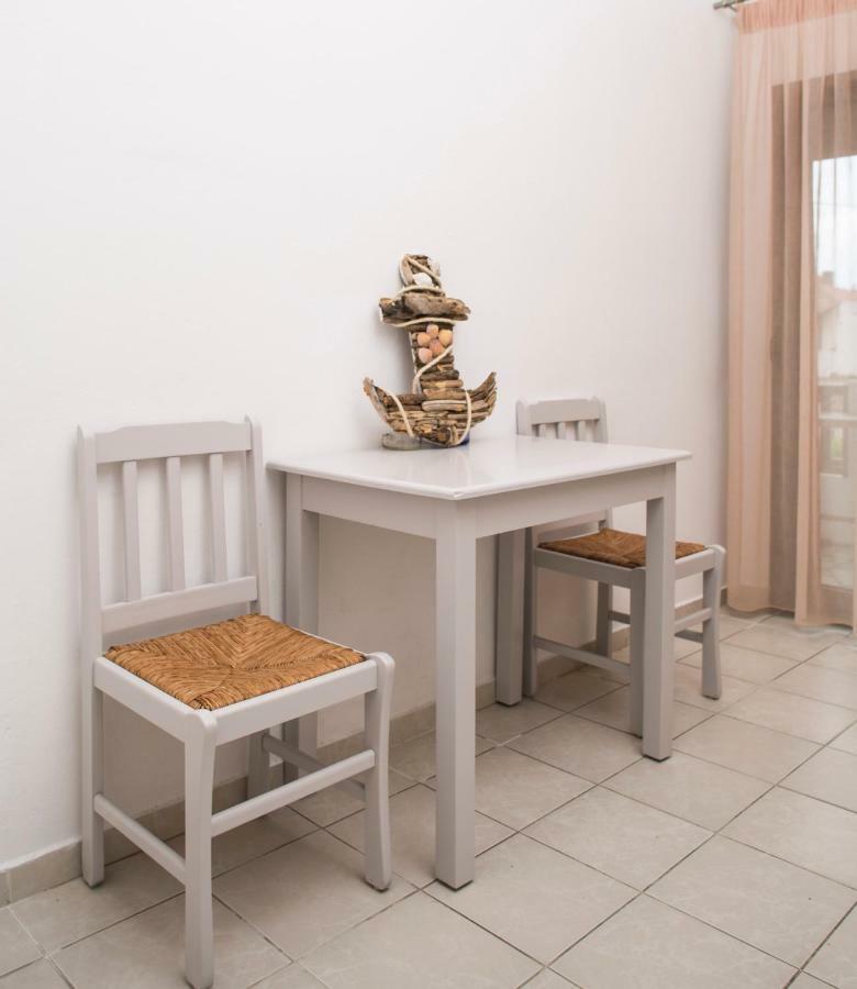 Yannis Apartments Afytos Exteriér fotografie